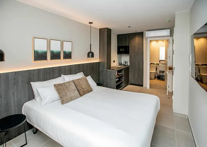 アパート Mocho-rural-home Estudio ベセイテ